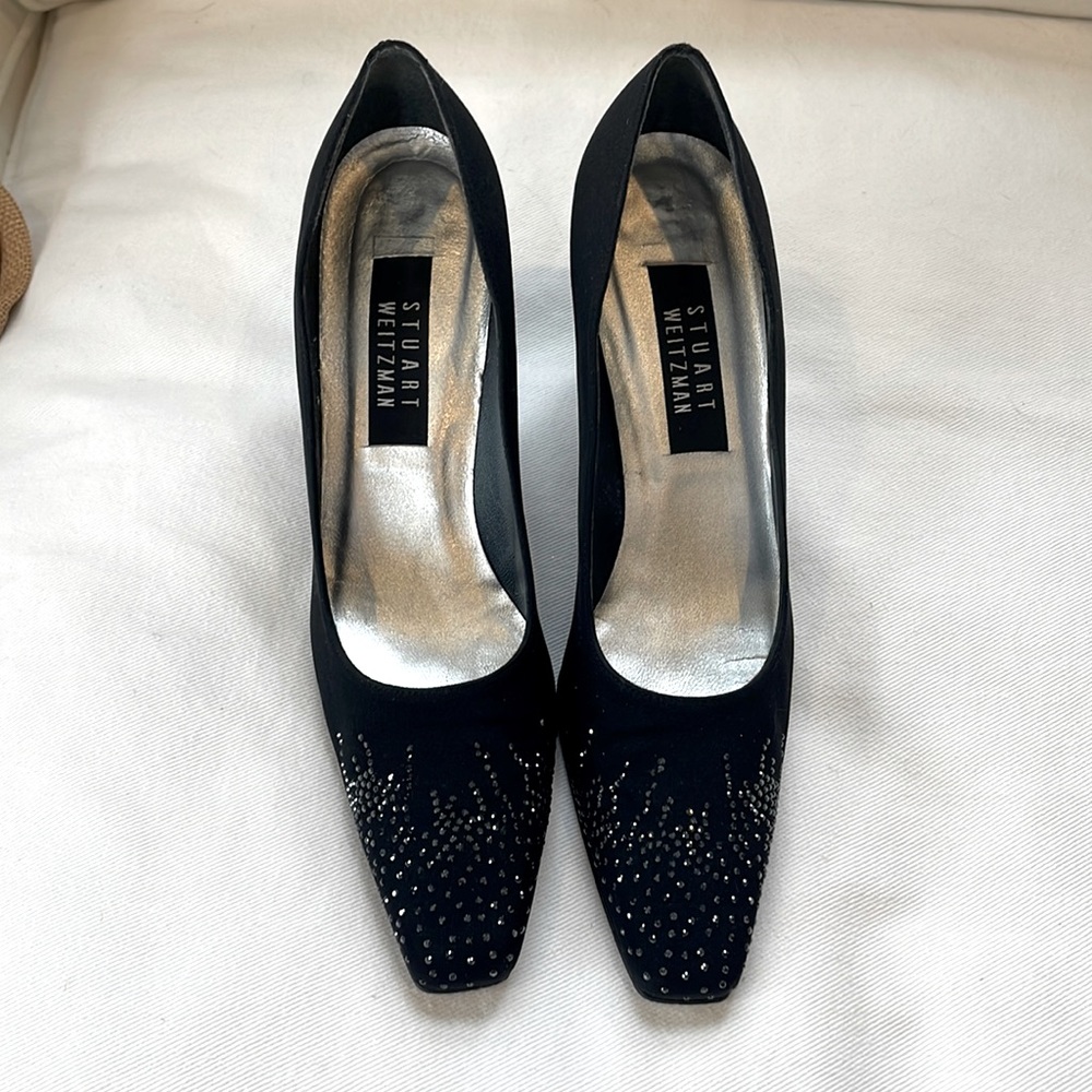 EUC Stuart Weitzman black embellished heels, 9 narrow